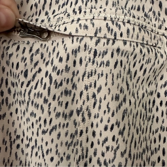 🌸2/$25 Lululemon Black Blush Step Lively Crop Dottie Dash Grain - Picture 10 of 11